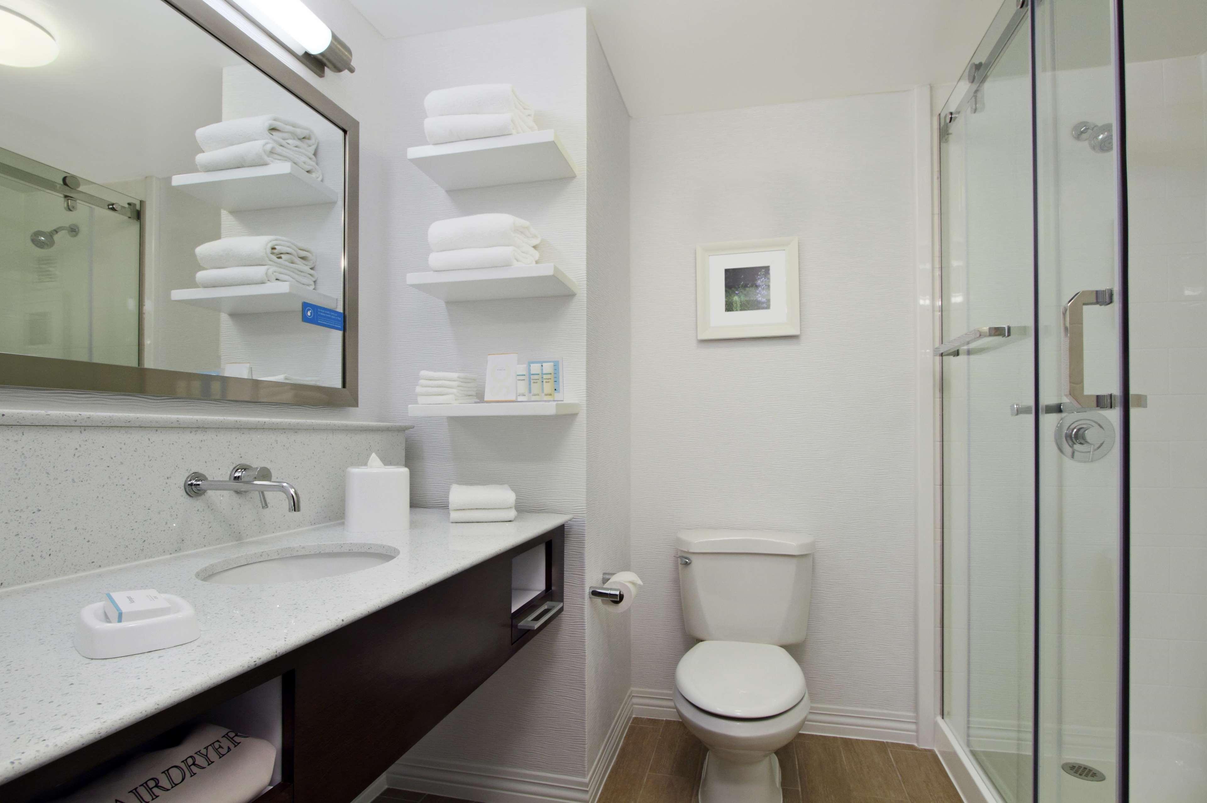 Hampton By Hilton Austin South - I-35 & Ben White Hotel Екстериор снимка