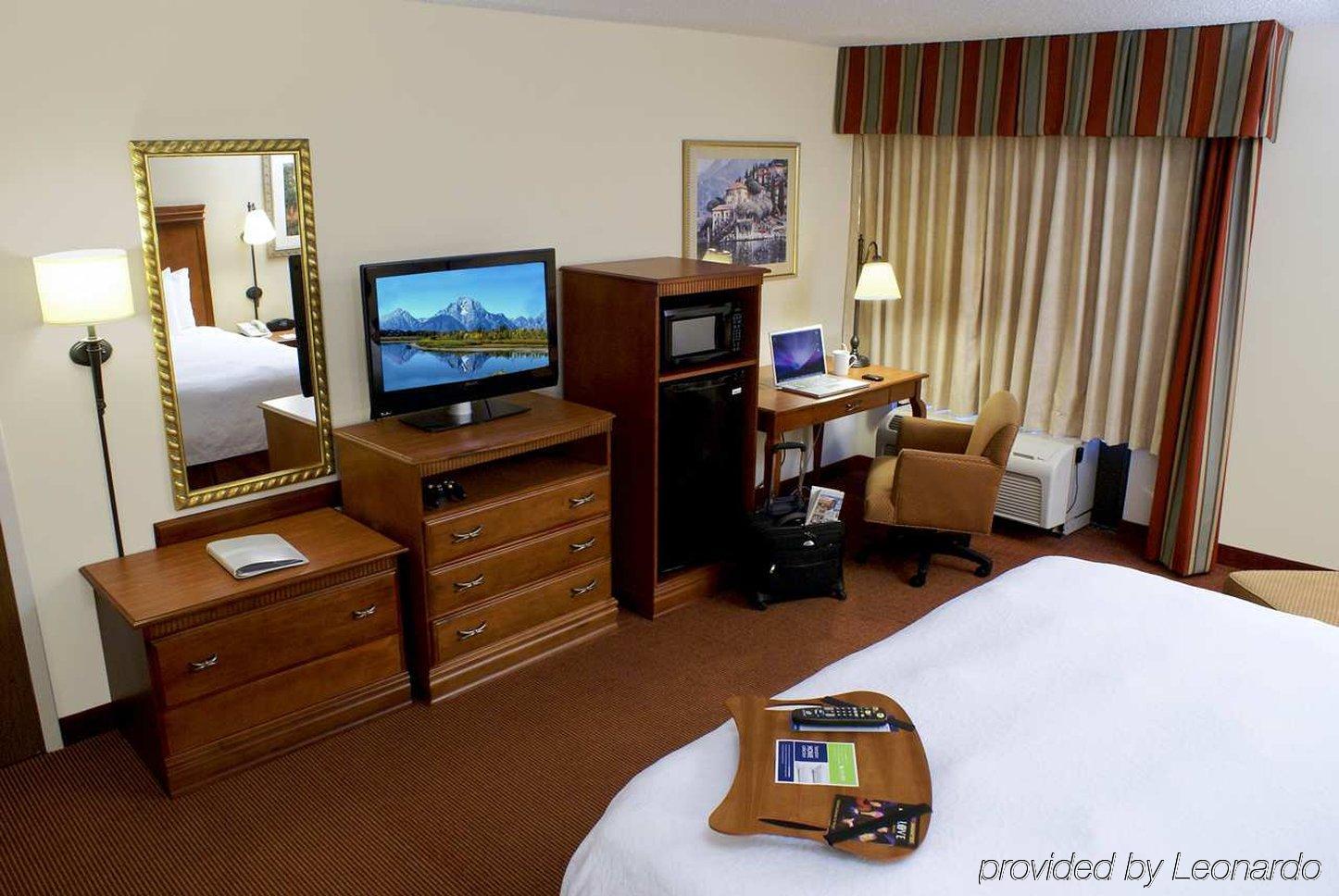 Hampton By Hilton Austin South - I-35 & Ben White Hotel Стая снимка